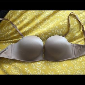 *Never worn* Bombshell Strapless Push-Up Bra